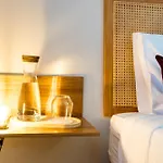 Azurara Guesthouse *