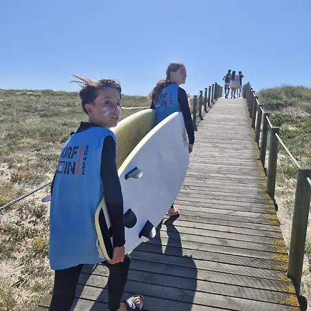 Azurara Guesthouse *