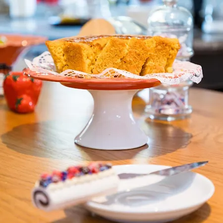 Locanda Azurara Guesthouse *