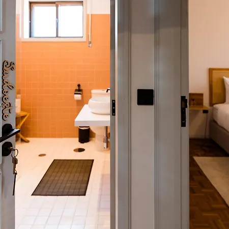 Azurara Guesthouse Värdshus *