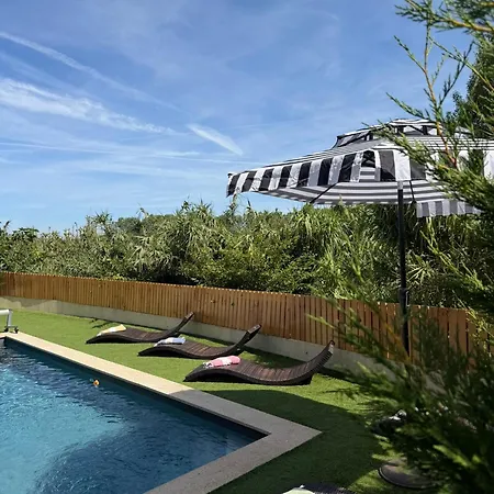 Azurara Guesthouse
