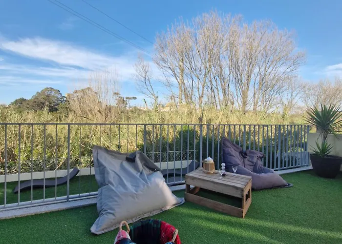 Azurara Guesthouse بيت ريفي *