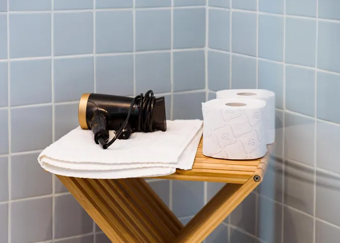 Azurara Guesthouse *