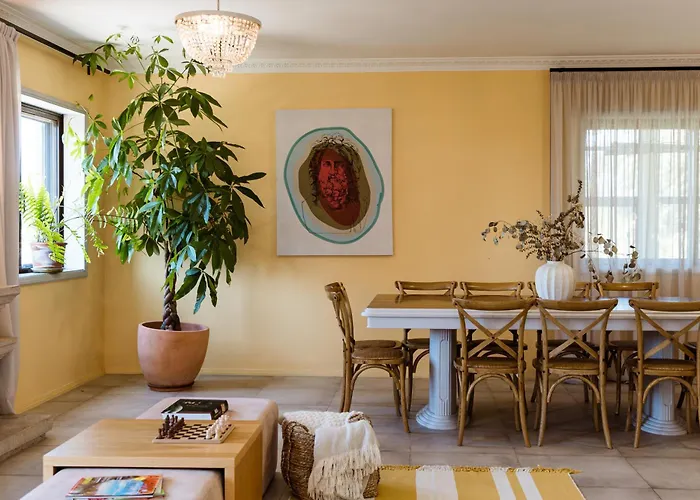 Azurara Guesthouse بيت ريفي